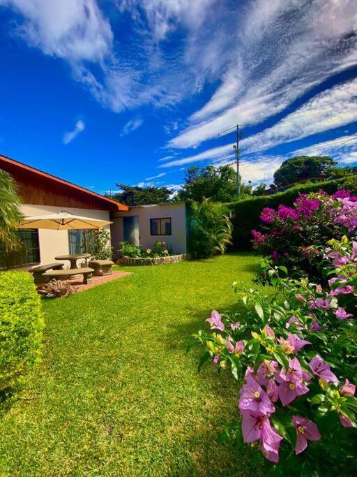 Peace Garden Apartment Monteverde Exterior foto